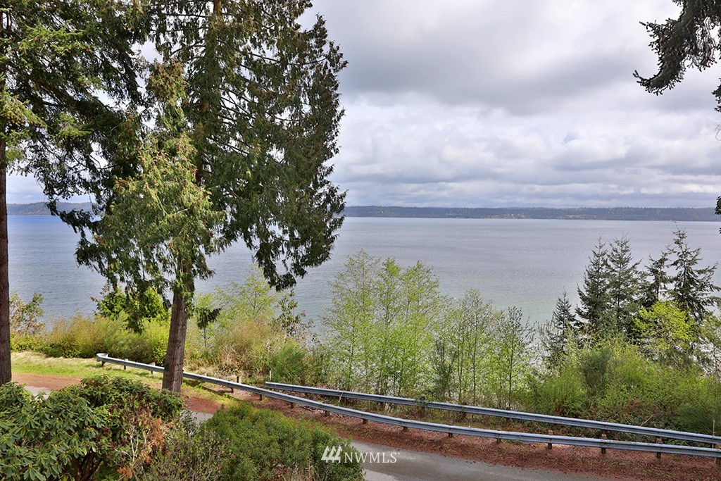 3794 Bells Beach Road Langley, WA 98260 - Photo 2 of 25 Gallery Image 2