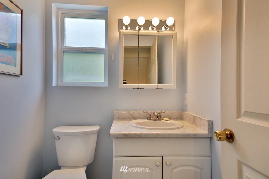 3794 Bells Beach Road Langley, WA 98260 - Photo 11 of 25 Gallery Image 11