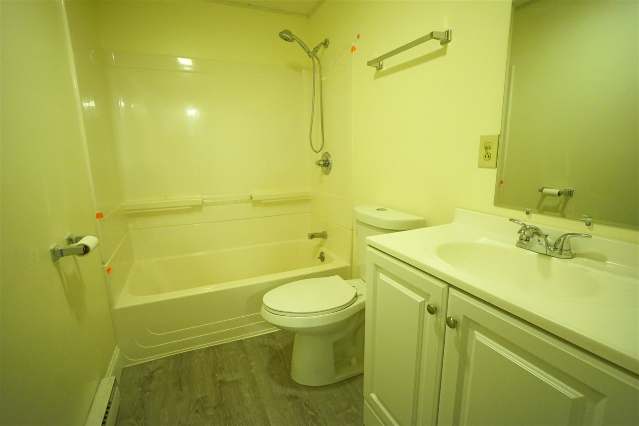 63 Tsienneto Road Derry, NH 03038 - Photo 22 of 23