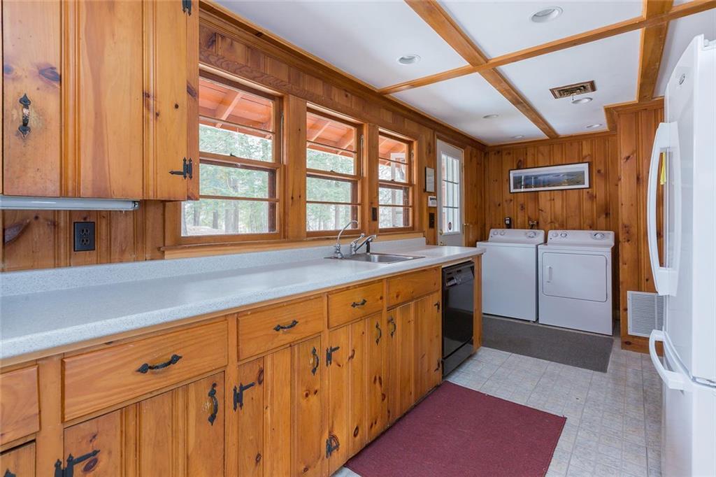 168 Deep Cove Road Raymond, ME 04071 - Photo 14 of 31 Photo