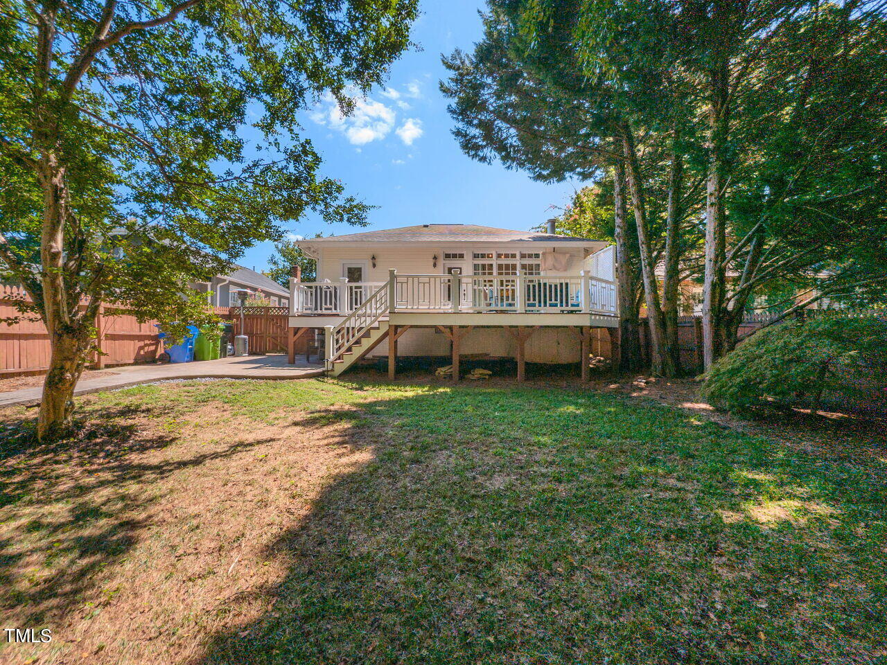 209 East Whitaker Mill Road Raleigh, NC 27608 - Photo 14 of 30 029-1280x960-backyard