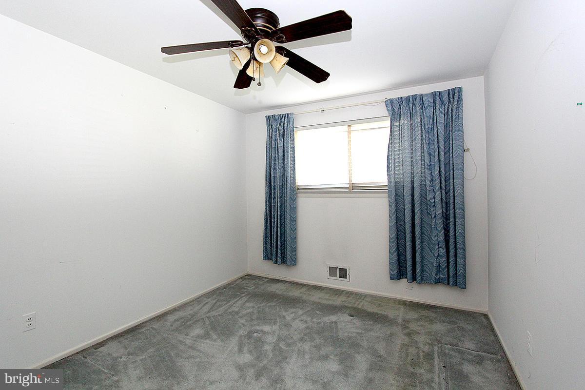 502 East Indian Spring Drive Silver Spring, MD 20901 - Photo 14 of 29 Bedroom