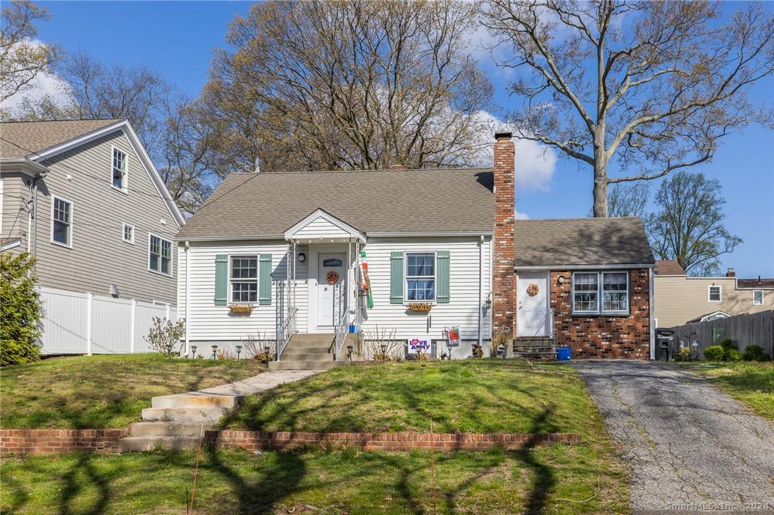 92 Highlawn Road Fairfield, CT 06824 - Photo 1 of 1