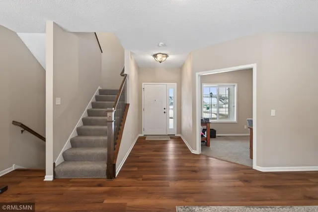 $549,000 | 1962 William Lane, Hugo, MN 55038