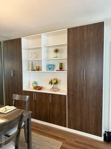 $152,000 | 907 South Hanley Road, Unit 5, Clayton, MO 63105