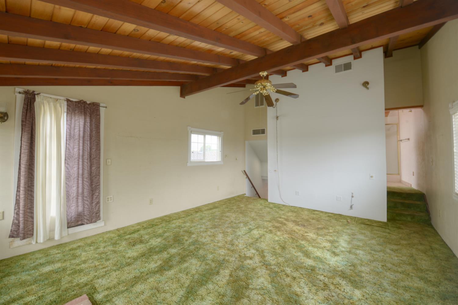 2931 East Marshall Road Patterson, CA 95363 - Photo 24 of 54 Master bedroom with balcony