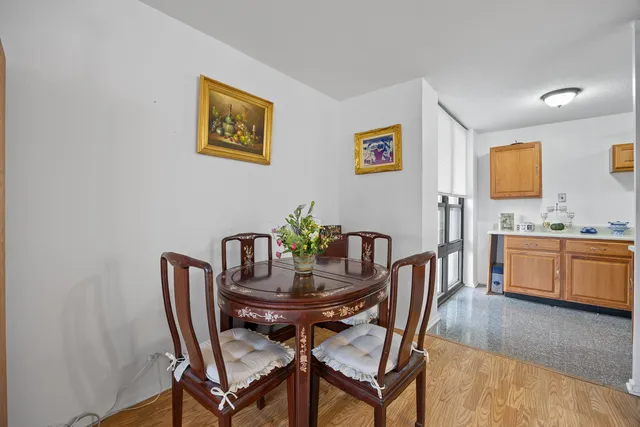 $275,000 | 5100 North Marine Drive, Unit 17L, Chicago, IL 60640
