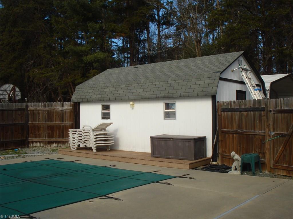 3094 Leonard Road Lexington, NC 27295 - Photo 24 of 30 Gallery Image 24