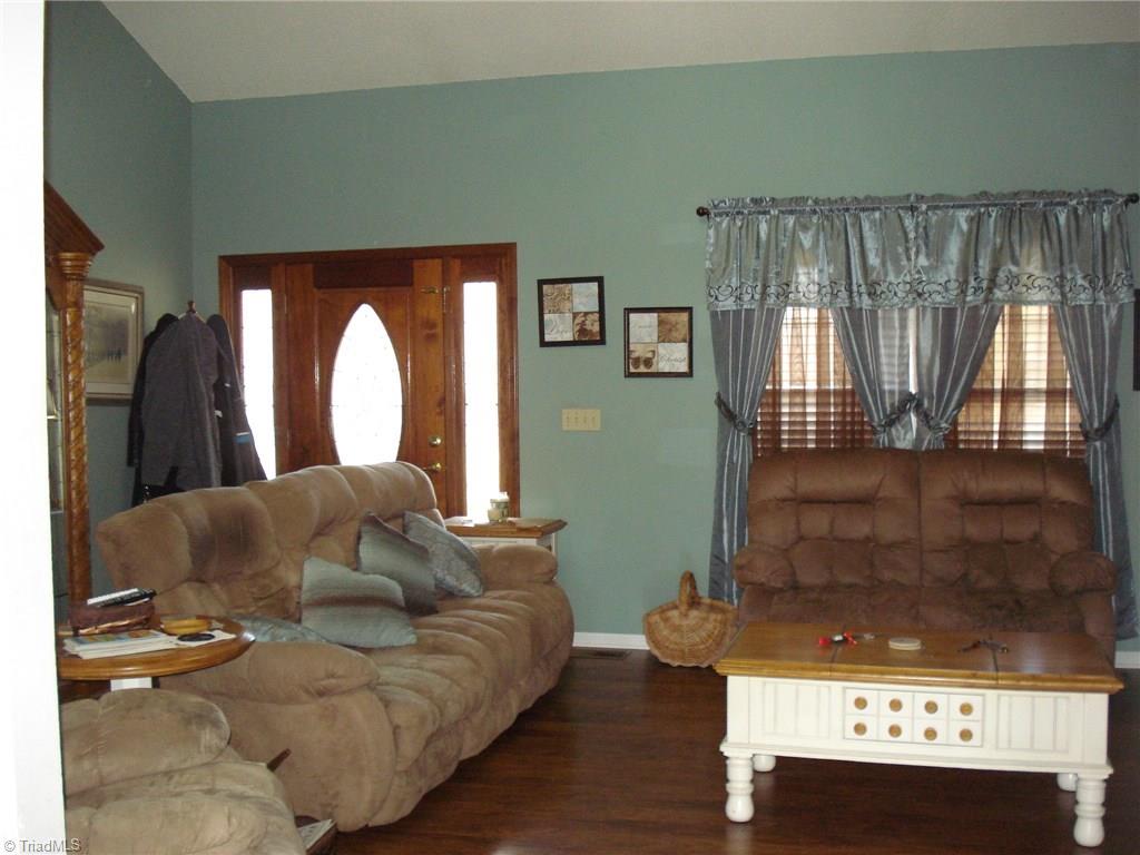 3094 Leonard Road Lexington, NC 27295 - Photo 6 of 30 Gallery Image 6