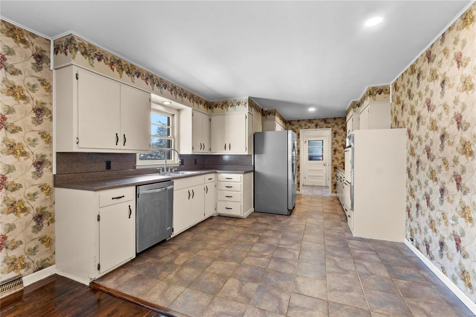 206 Kramer Drive Sikeston, MO 63801 - Photo 5 of 19