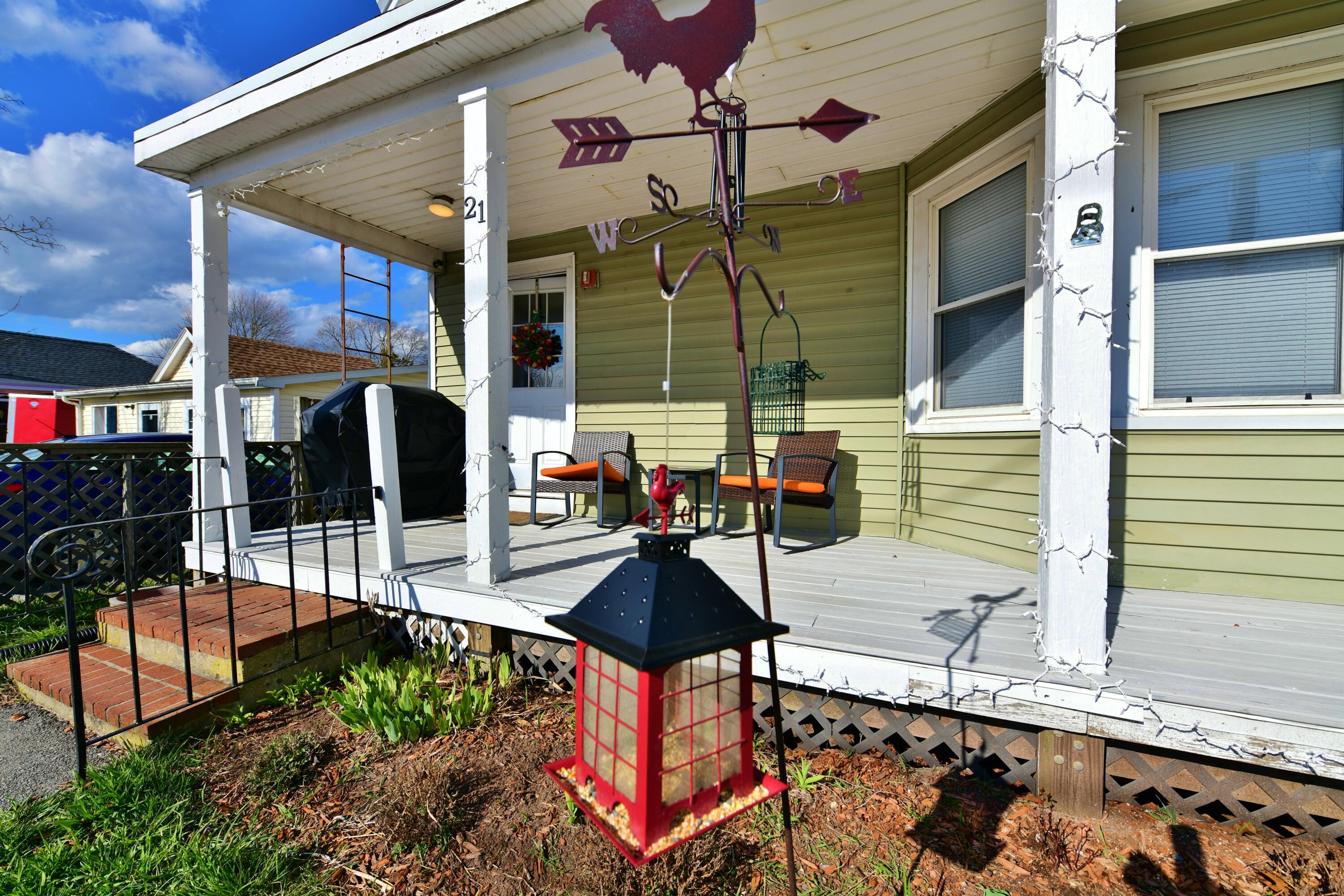 21 12th Street Onset, MA 02558 - Photo 3 of 18 LRE_3176