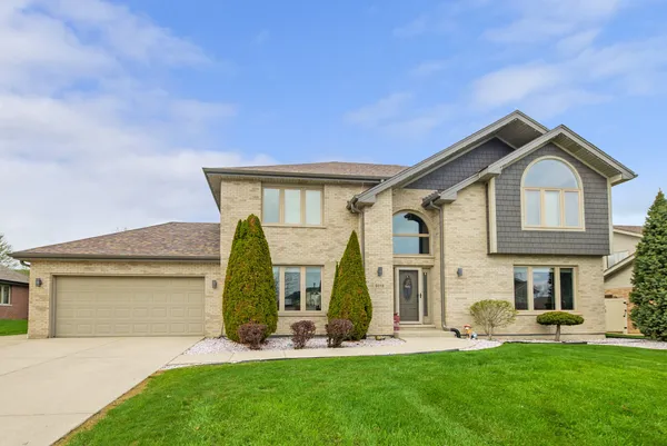 $610,000 | 9018 Glenshire Street, Tinley Park, IL 60487