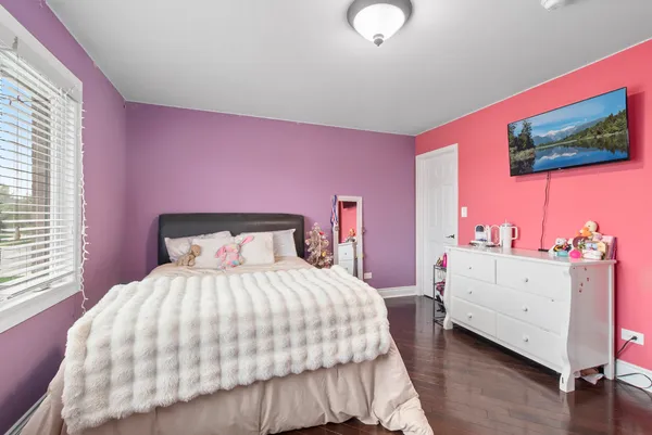 $610,000 | 9018 Glenshire Street, Tinley Park, IL 60487