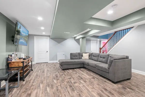 $610,000 | 9018 Glenshire Street, Tinley Park, IL 60487