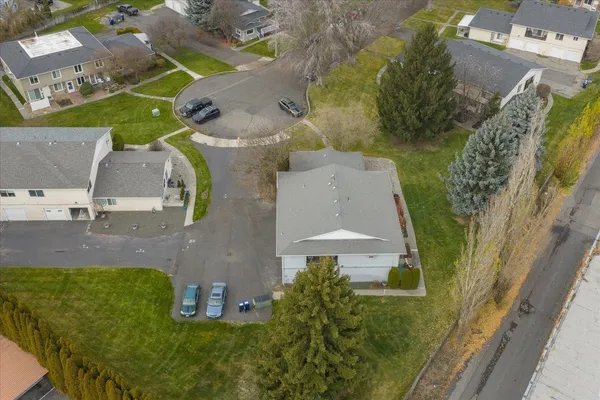 $232,500 | 4517 South Sheri Court, Spokane, WA 99223