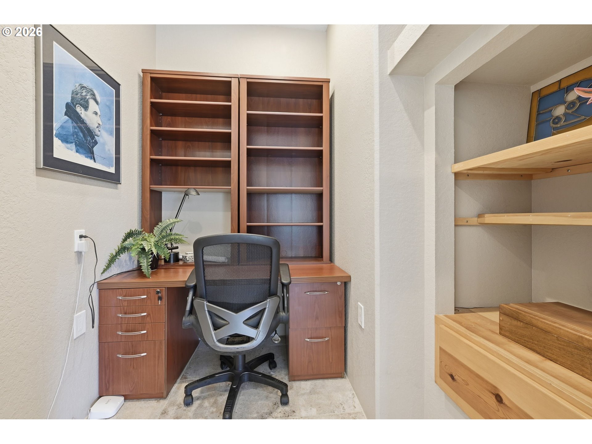 5200 Dunewood Drive Florence, OR 97439 - Photo 26 of 48 a view of a workspace with furniture
