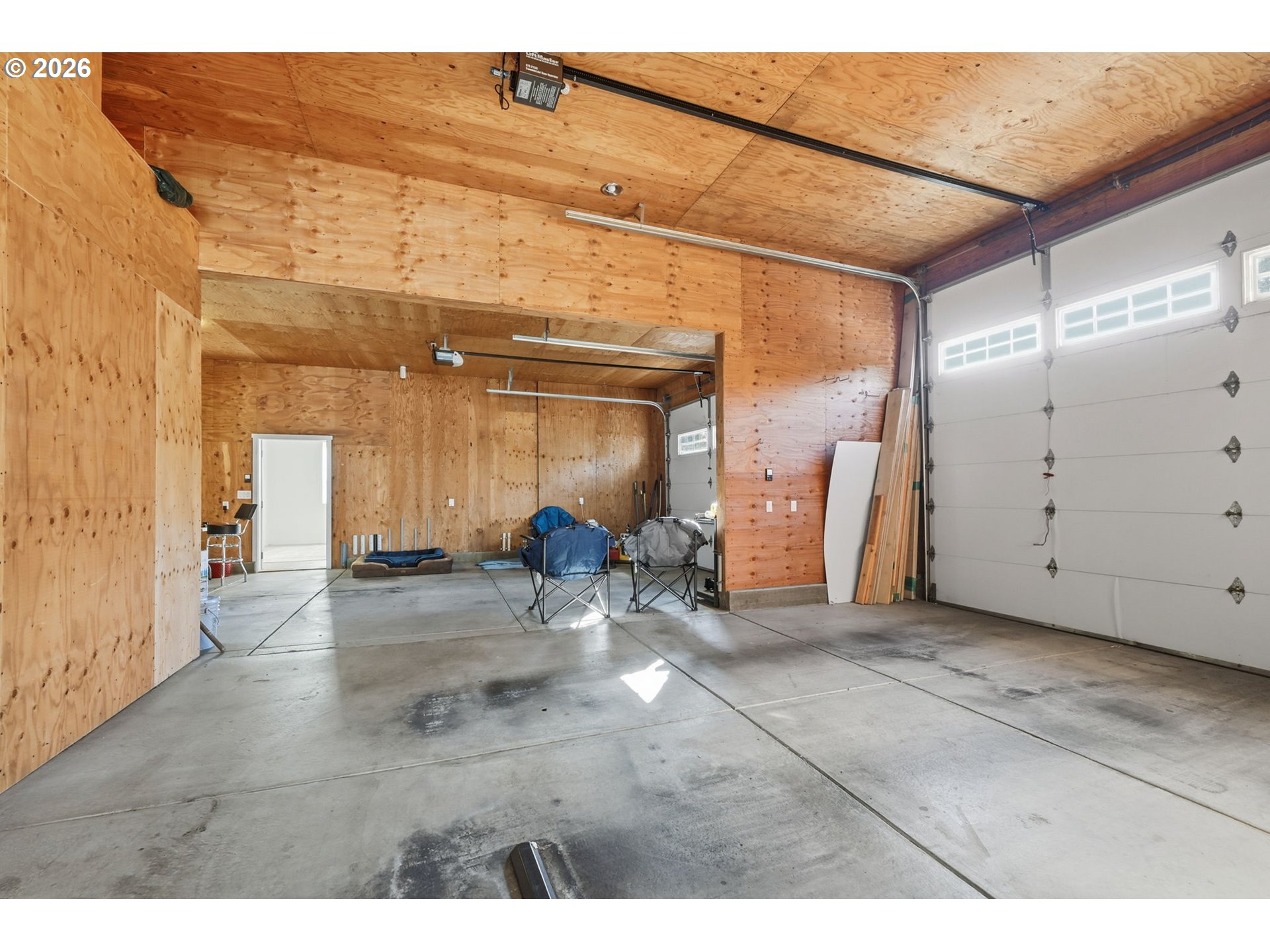 5200 Dunewood Drive Florence, OR 97439 - Photo 44 of 48 a view of a water heater room
