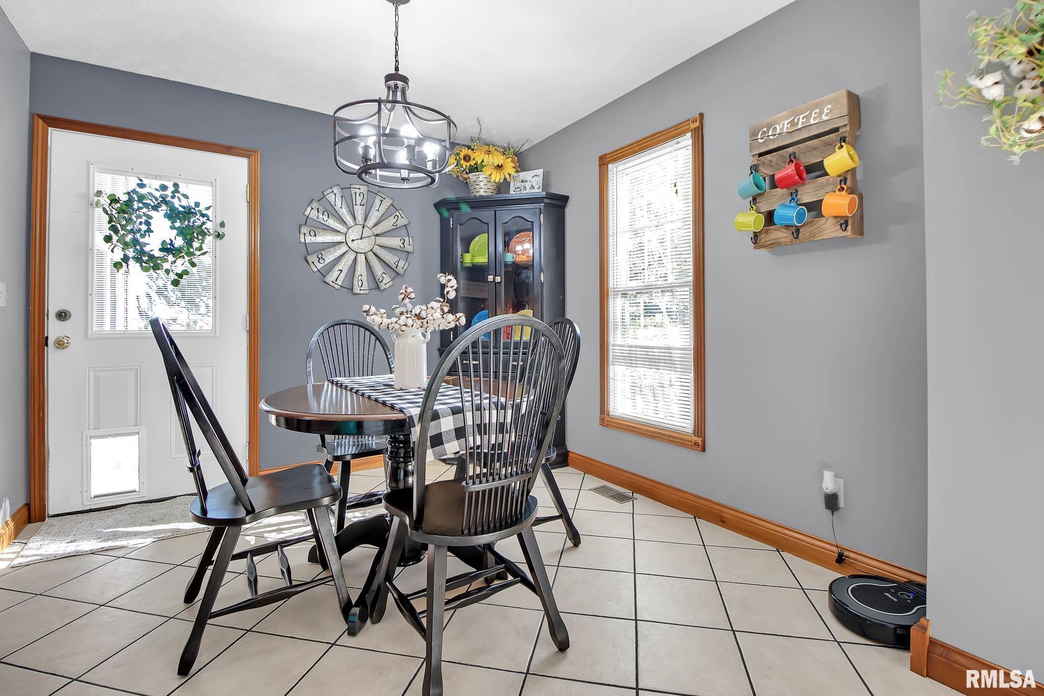 6393 Wards Mill Road Marion, IL 62959 - Photo 9 of 45 Gallery Image 9