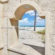 $2,400 | 3000 South Ocean Drive, Unit 904, Hollywood, FL 33019