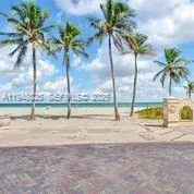 $2,400 | 3000 South Ocean Drive, Unit 904, Hollywood, FL 33019