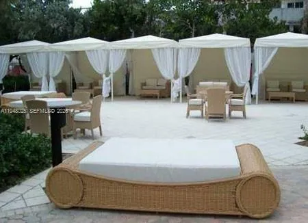 $2,400 | 3000 South Ocean Drive, Unit 904, Hollywood, FL 33019