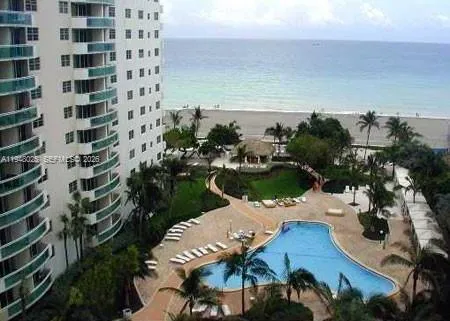 $2,400 | 3000 South Ocean Drive, Unit 904, Hollywood, FL 33019