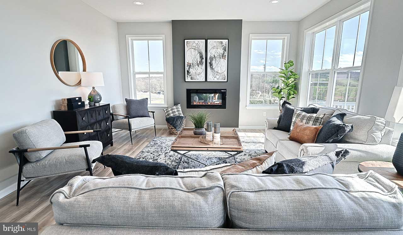 113 Copper Ridge Drive Newmanstown, PA 17073 - Photo 13 of 36