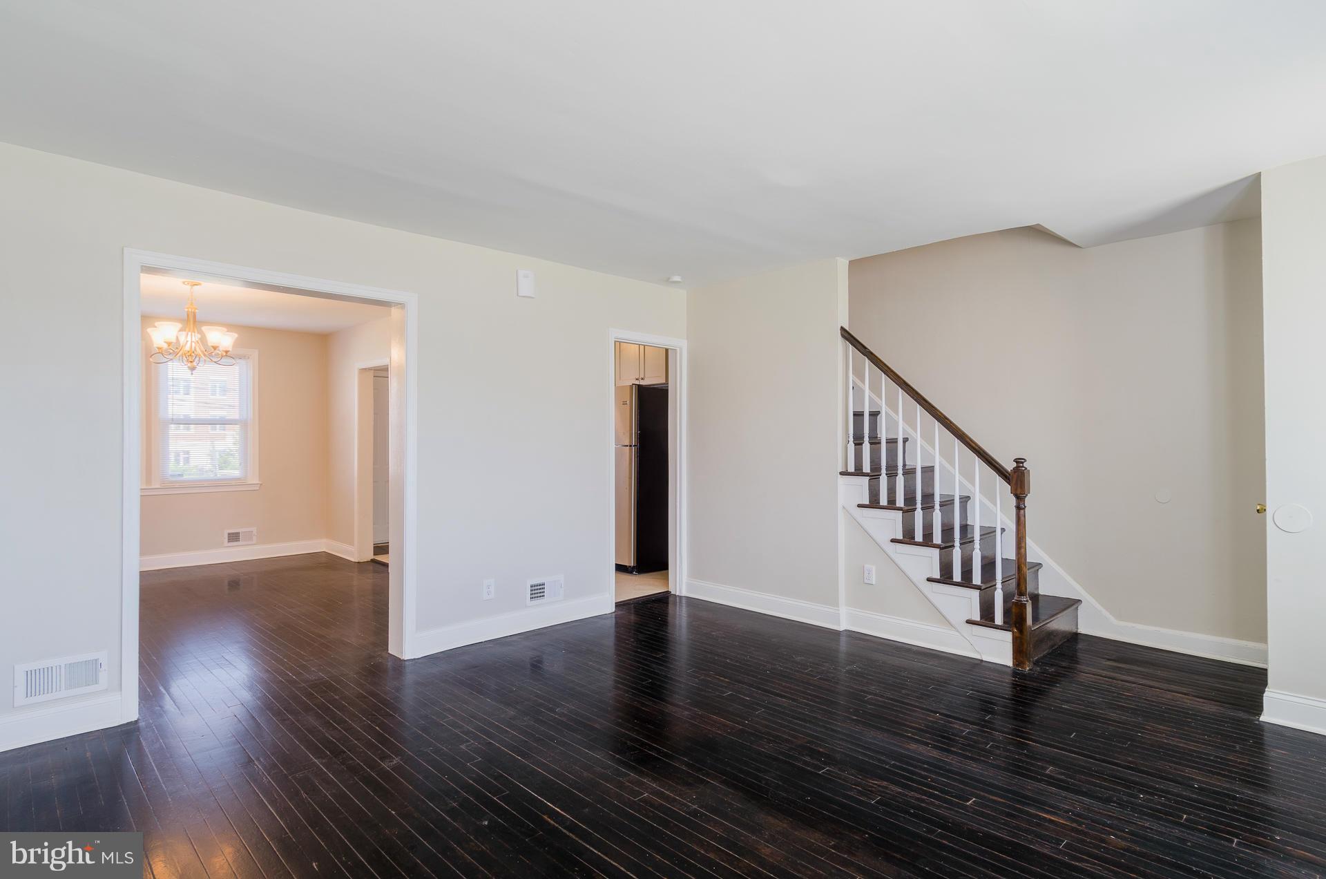 1606 East Cold Spring Lane Baltimore, MD 21218 - Photo 2 of 29 Living Room
