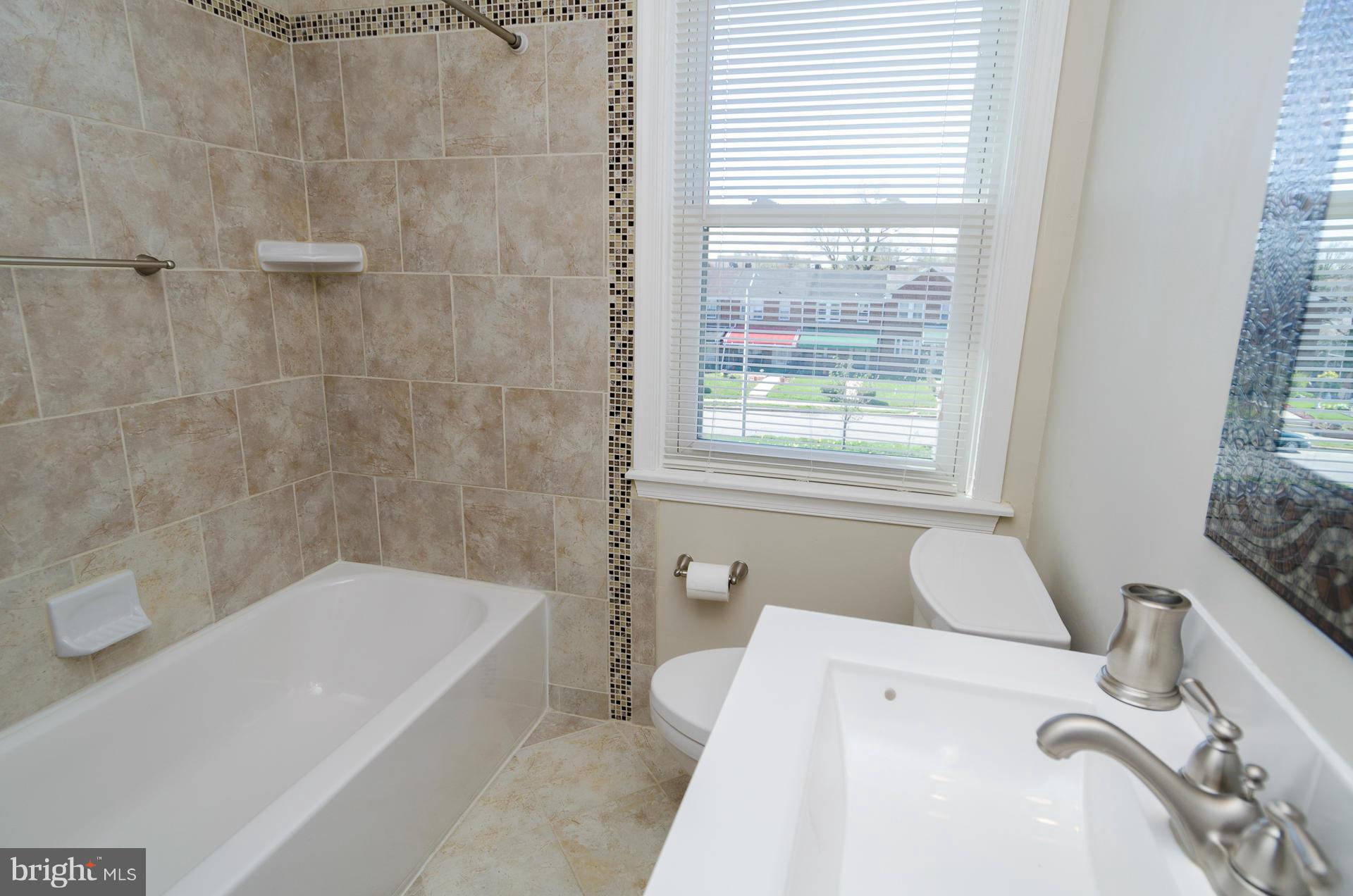 1606 East Cold Spring Lane Baltimore, MD 21218 - Photo 12 of 29 Bath