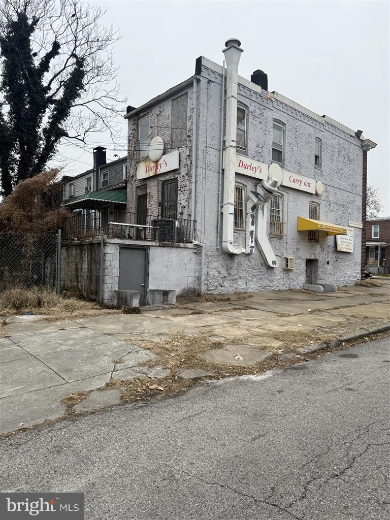 1100 Darley Avenue Baltimore, MD 21218 - Photo 4 of 7