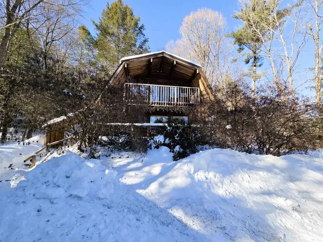 $315,000 | 119 Newton Hill Road, Vernon, VT 05354