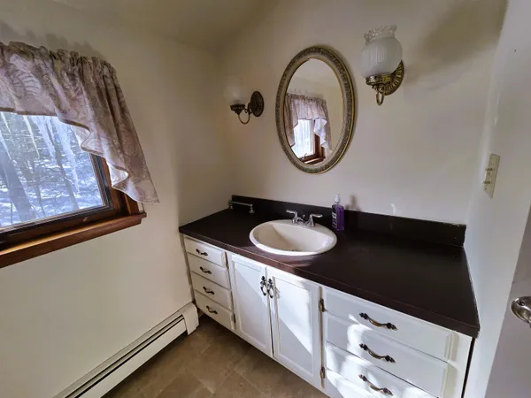 $325,000 | 119 Newton Hill Road, Vernon, VT 05354