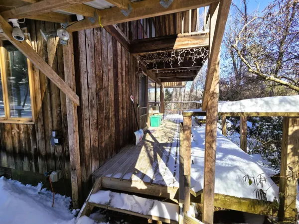 $325,000 | 119 Newton Hill Road, Vernon, VT 05354