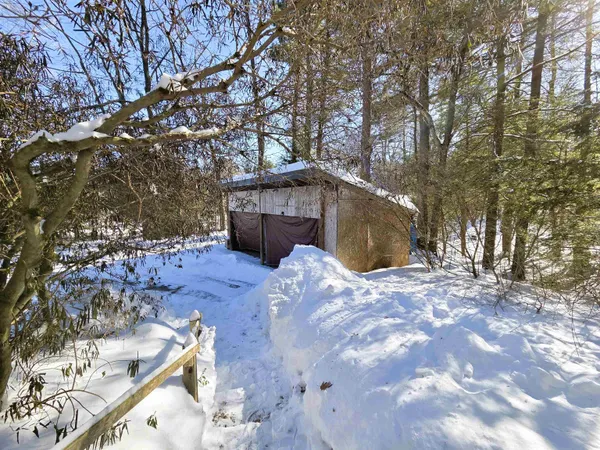 $325,000 | 119 Newton Hill Road, Vernon, VT 05354