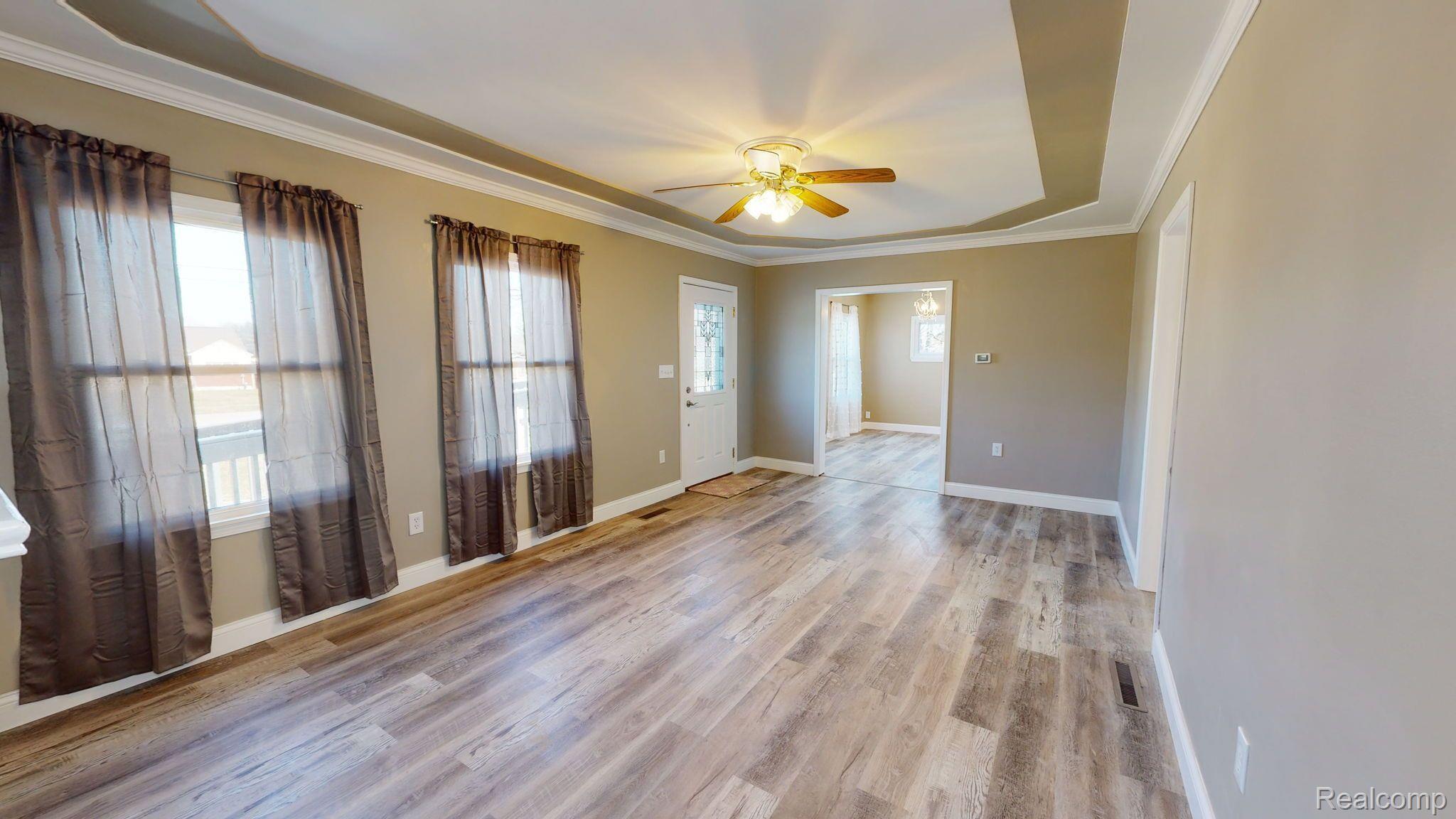 6370 Lapeer Road Burton, MI 48509 - Photo 24 of 37 Gallery Image 24