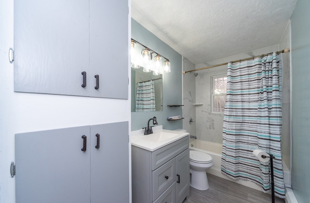 2 Woodruff Road Clinton, MA 01510 - Photo 23 of 29 Gallery Image 23
