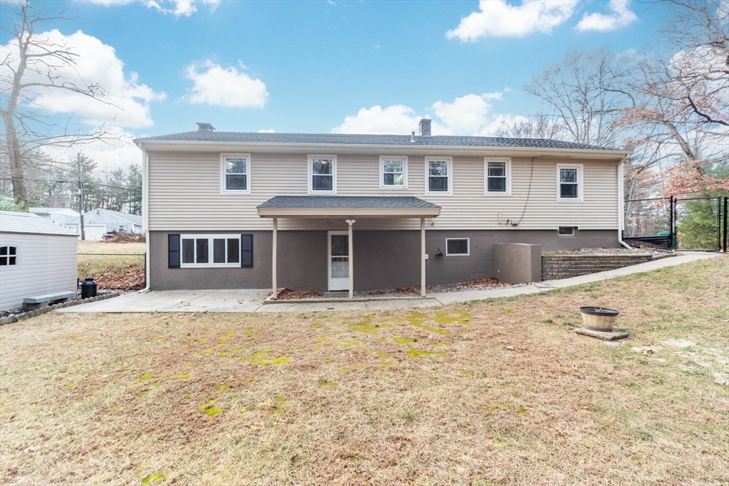 2 Woodruff Road Clinton, MA 01510 - Photo 3 of 29 Gallery Image 3