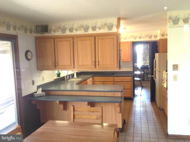 491 Godshall Road Souderton, PA 18964 - Photo 8 of 23 Kitchen