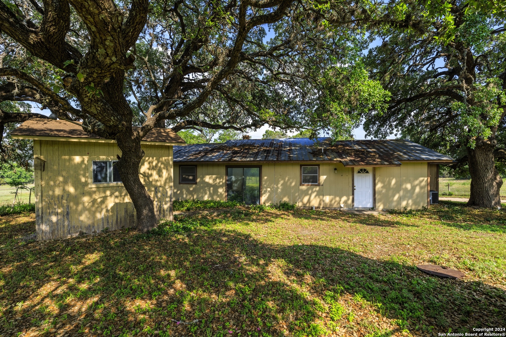 75 Rm 366 Leakey, TX 78873 - Photo 20 of 49 a view of a yard in front of the house