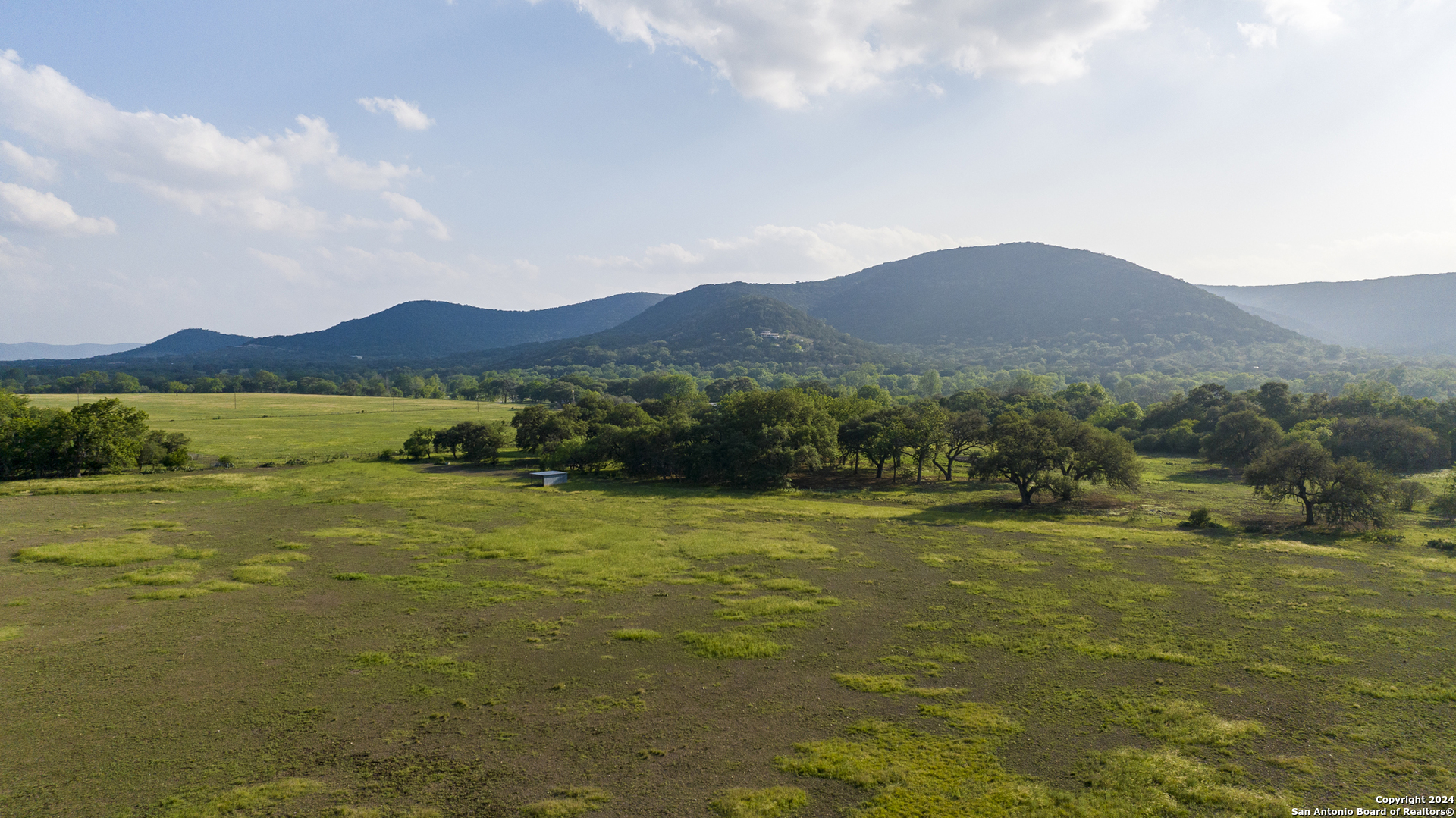 75 Rm 366 Leakey, TX 78873 - Photo 7 of 49 a view of an ocean and a mountain