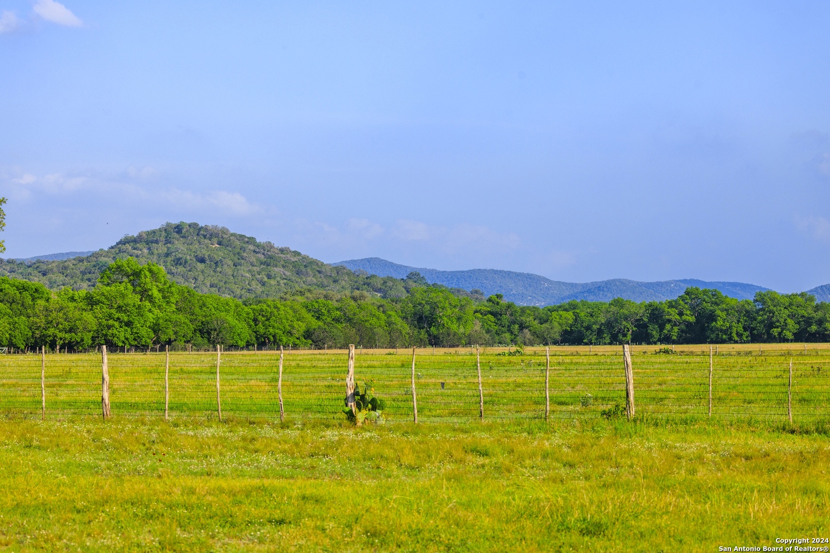 75 Rm 366 Leakey, TX 78873 - Photo 8 of 49 a view of a tennis court
