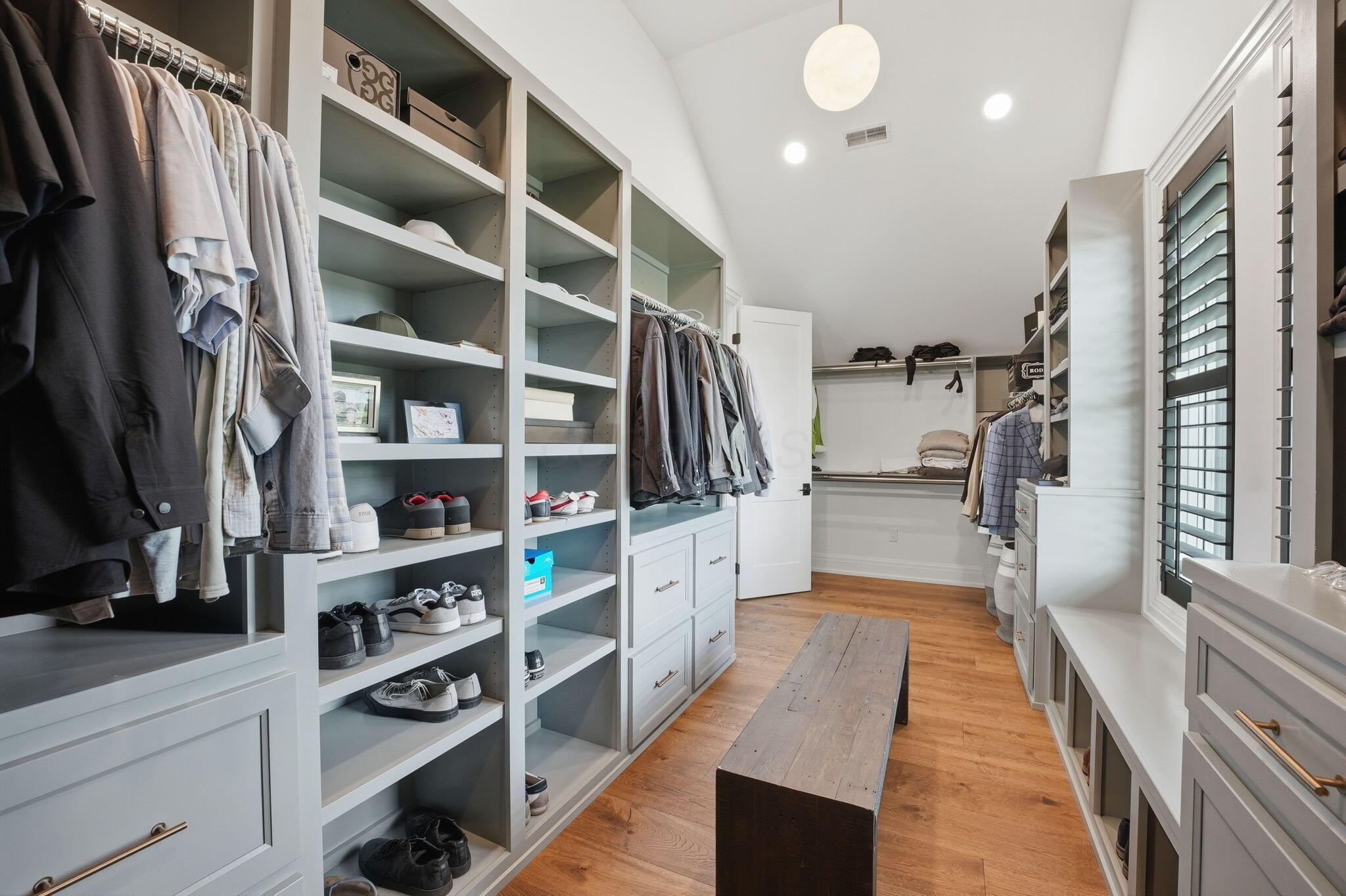 10122 Concord Road Dublin, OH 43017 - Photo 59 of 119 Primary Walk-in Closet