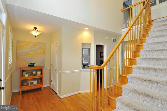 14762 Shirley Bohn Road Mount Airy, MD 21771 - Photo 3 of 30 Two Story Foyer