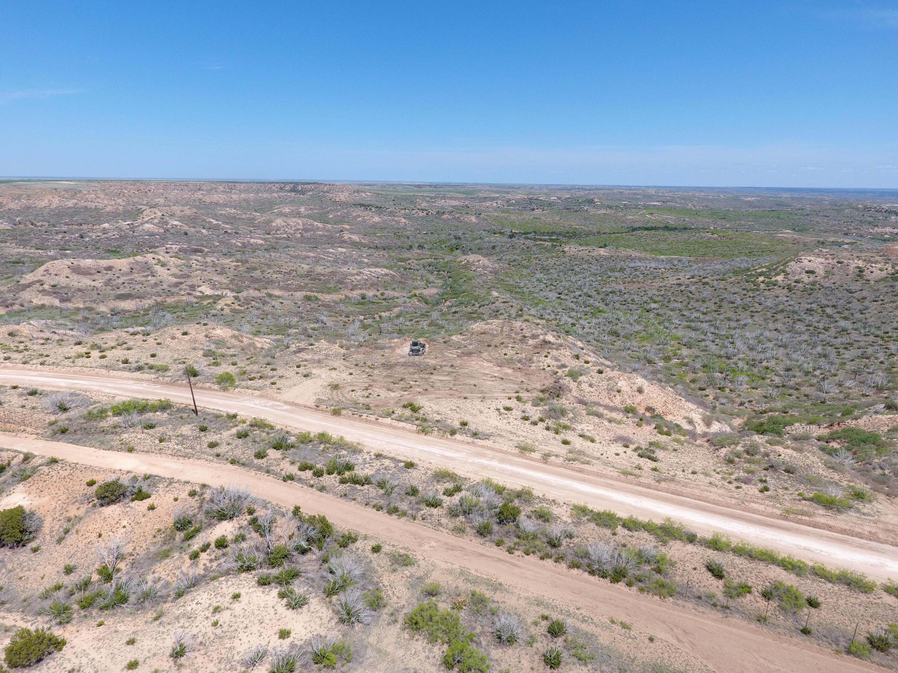 T8 County Road 22 Clarendon, TX 79226 - Photo 9 of 10 a view of beach and ocean