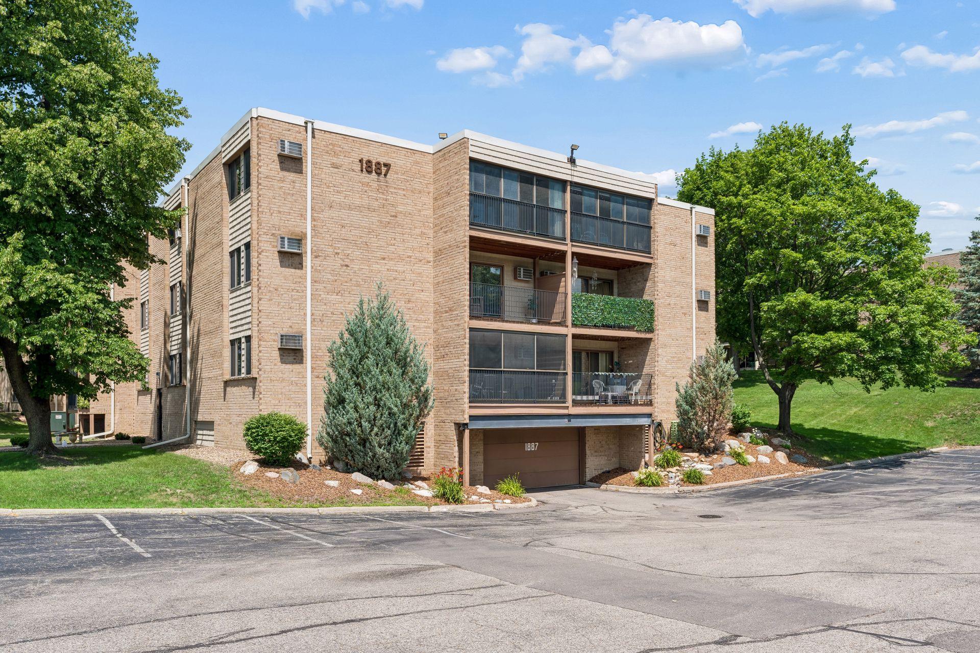 1887 Silver Bell Road, Unit 214 Eagan, MN 55122 - Photo 33 of 35