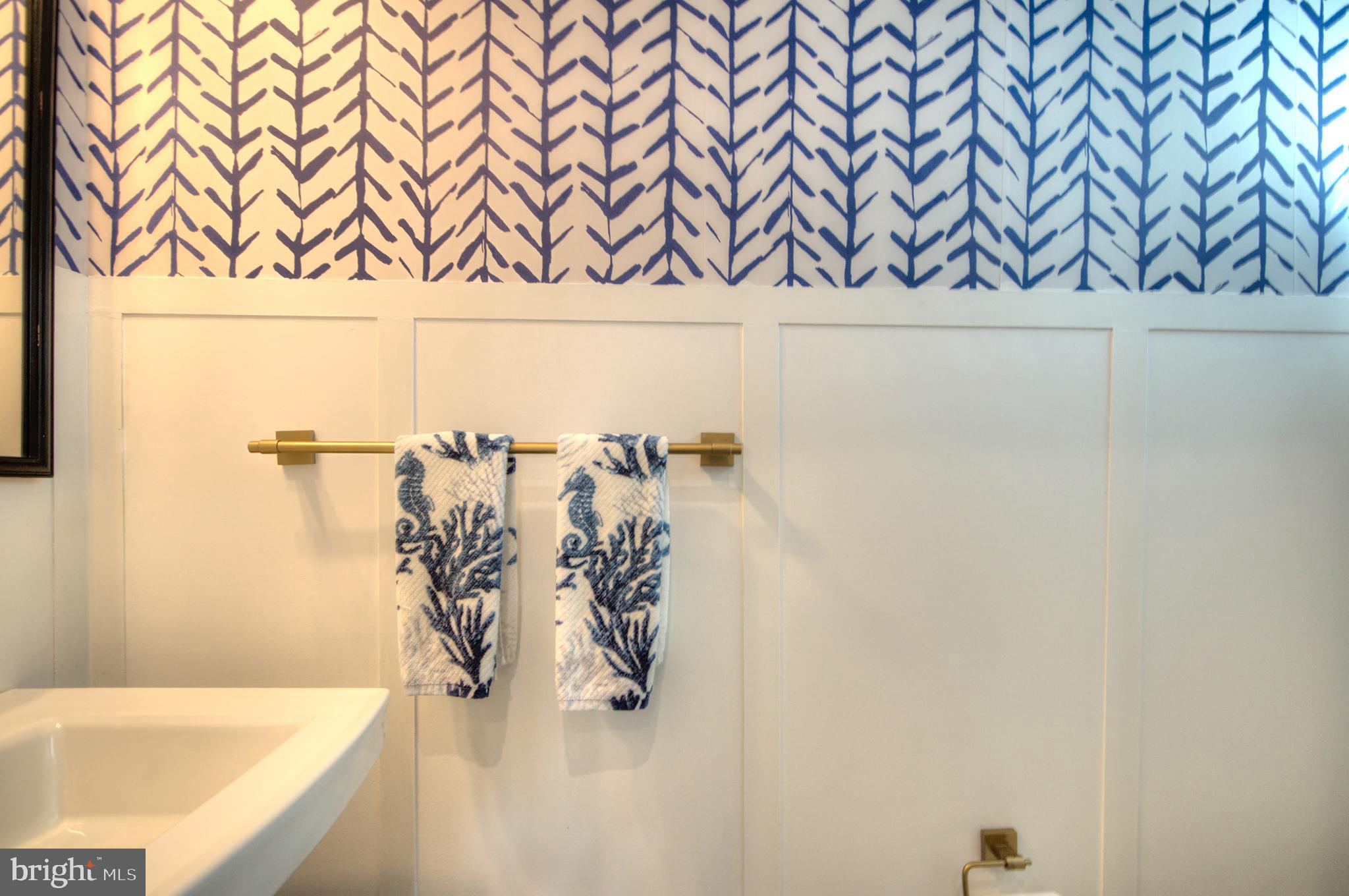 8 Eichmann Way Woodstown, NJ 08098 - Photo 16 of 47 a bathroom with a bathtub and shower