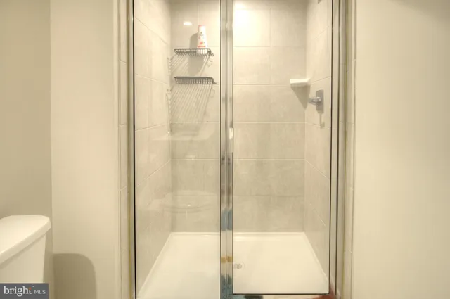 $675,000 | 8 Eichmann Way, Woodstown, NJ 08098