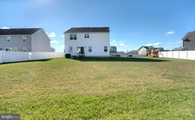 $675,000 | 8 Eichmann Way, Woodstown, NJ 08098