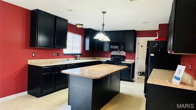 $450,000 | 917 Emerald Oaks Court, Eureka, MO 63025