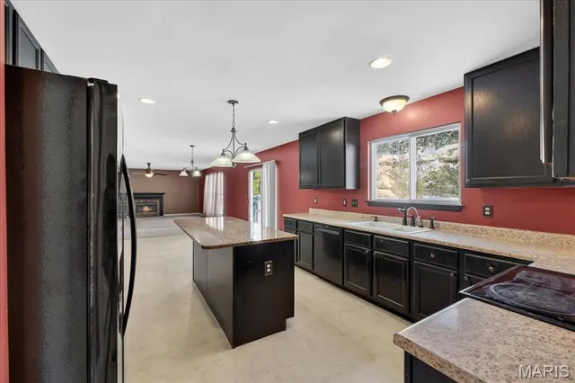 $450,000 | 917 Emerald Oaks Court, Eureka, MO 63025